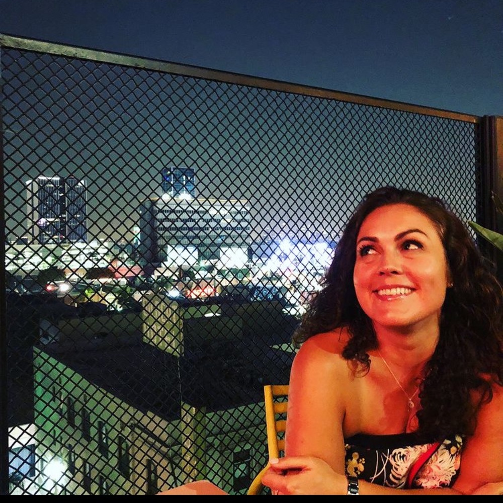 Hi! I’m Tovah -‘The Vegan with the Leather Purse.’